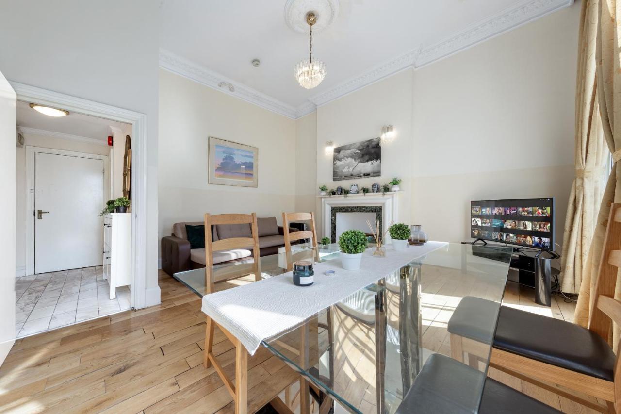 Апартаменты Flat In Baker Street Лондон Экстерьер фото