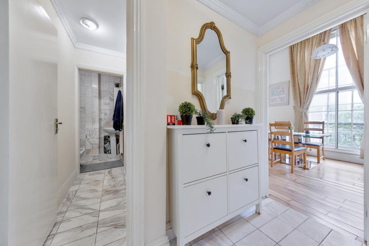 Апартаменты Flat In Baker Street Лондон Экстерьер фото