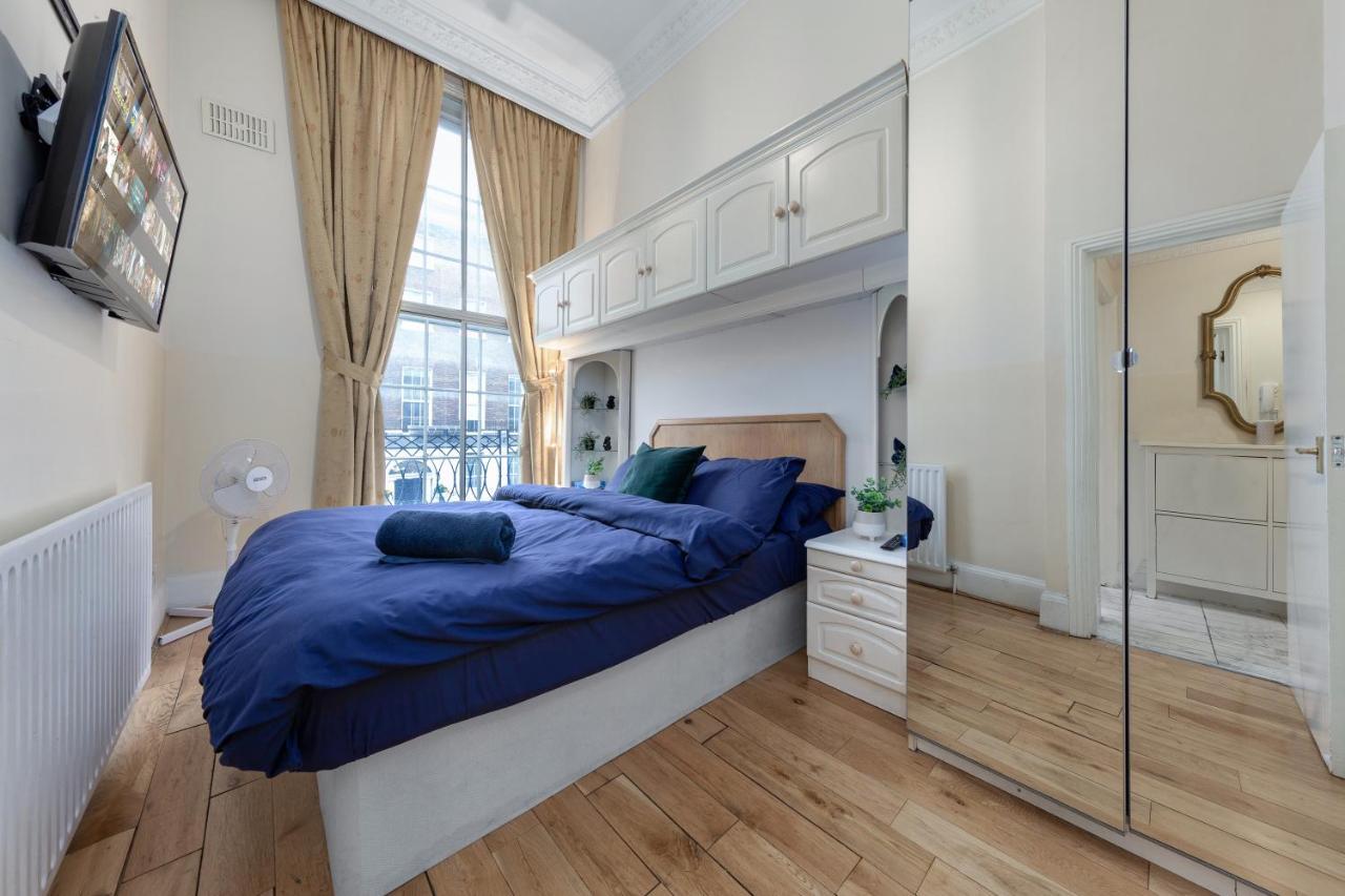 Апартаменты Flat In Baker Street Лондон Экстерьер фото